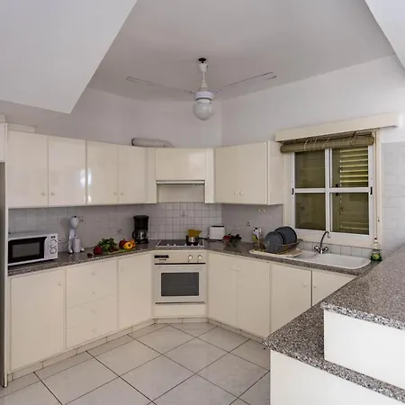 Villa Chrysa Paralimni