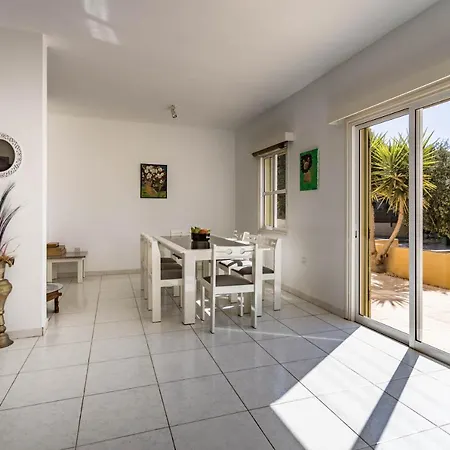 Chrysa Villa *